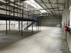 Pronájem komerční nemovitosti, Hostouň, Kladenská, 600 m2