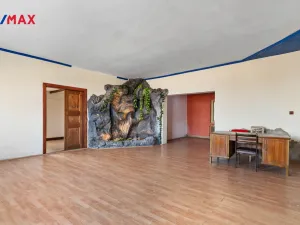 Prodej rodinného domu, Chuchelna - Komárov, 428 m2