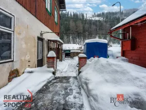 Prodej rodinného domu, Horní Maršov - Temný Důl, 400 m2
