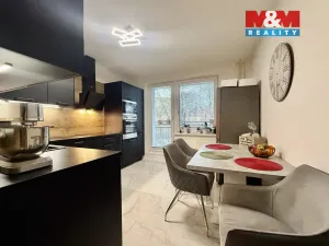 Prodej bytu 3+1, Ostrava - Zábřeh, Petruškova, 70 m2