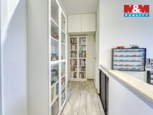 Prodej bytu 4+kk, Králův Dvůr - Křižatky, Na Vinohradech, 94 m2