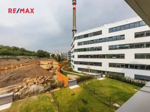 Pronájem bytu 2+kk, Praha - Radlice, U Komína, 53 m2