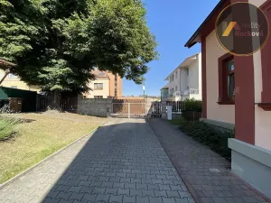 Pronájem bytu 3+kk, Kladno, Máchova, 150 m2