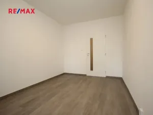 Pronájem bytu 2+kk, Praha - Hlubočepy, Werichova, 45 m2