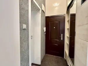 Pronájem bytu 2+kk, Karlovy Vary, Krále Jiřího, 55 m2