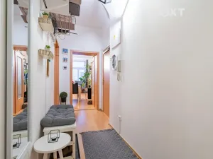 Prodej bytu 2+kk, České Budějovice, Dr. Stejskala, 77 m2