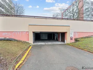 Prodej garáže, Zlín, Křiby, 12 m2