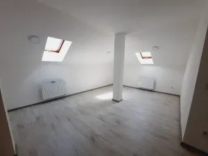 Pronájem bytu 2+kk, Lovosice, 8.května, 70 m2