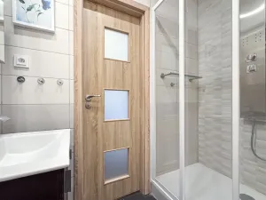 Pronájem bytu 1+1, Jirkov, SNP, 39 m2