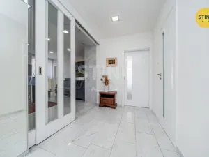 Prodej bytu 3+kk, Ostrava, Komenského, 64 m2