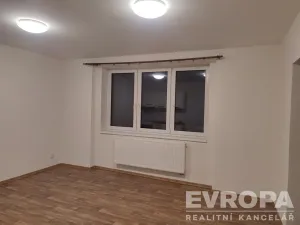 Pronájem bytu 1+kk, Libochovice, Vrchlického, 36 m2