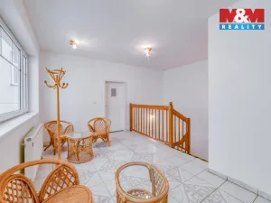 Pronájem obchodního prostoru, Mariánské Lázně, Hlavní třída, 35 m2