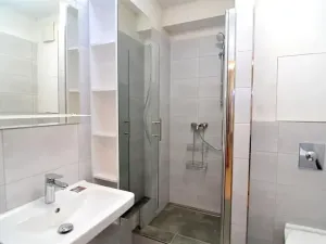 Pronájem bytu 2+kk, Praha - Libeň, Kovanecká, 57 m2