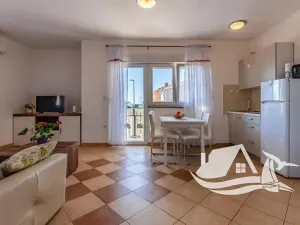 Prodej vícegeneračního domu, Medulin, Chorvatsko, Pošesi, 150 m2