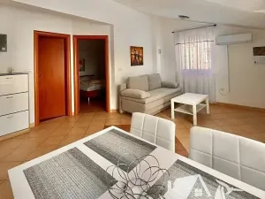 Prodej vícegeneračního domu, Medulin, Chorvatsko, Pošesi, 150 m2