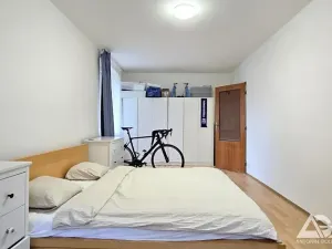 Prodej bytu 2+1, Praha - Dejvice, Krohova, 70 m2