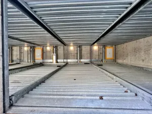 Pronájem garážového stání, Praha - Smíchov, Holečkova, 2 m2