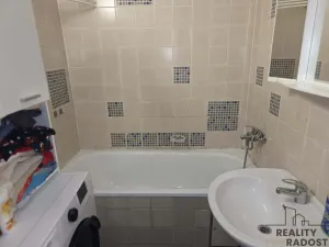 Prodej bytu 3+1, Čáslav, R. Těsnohlídka, 75 m2