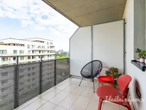 Pronájem bytu 2+kk, Praha - Strašnice, Zvěřinova, 68 m2