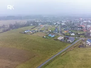 Prodej pozemku pro bydlení, Uhersko, 944 m2