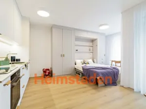 Pronájem bytu 1+kk, Praha - Holešovice, Vrbenského, 37 m2