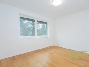 Prodej rodinného domu, Mníšek pod Brdy, U Kolejí, 200 m2