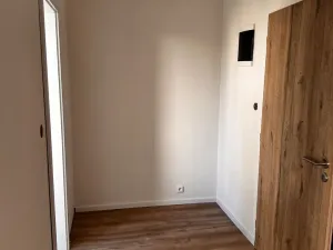 Prodej bytu 1+kk, Jablonec nad Nisou, Sokolí, 27 m2