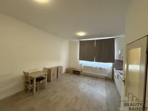 Prodej bytu 1+kk, Břeclav, Na Valtické, 30 m2