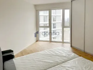 Pronájem bytu 2+kk, Praha, Ramonova, 67 m2