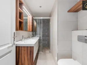 Prodej bytu 4+kk, Praha - Dejvice, V Šáreckém údolí, 175 m2