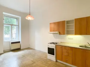 Pronájem bytu 2+kk, Praha - Bubeneč, Bubenečská, 45 m2