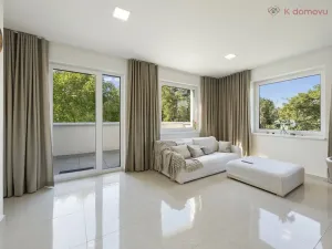 Prodej bytu 3+kk, Praha - Zbraslav, Na Baních, 78 m2