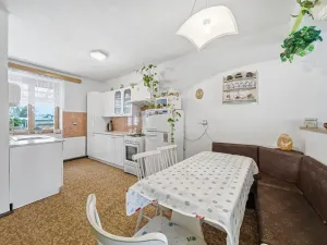 Prodej vícegeneračního domu, Drahanovice - Lhota pod Kosířem, 200 m2