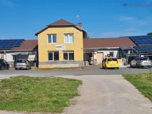 Prodej výrobních prostor, Radslavice, 3300 m2