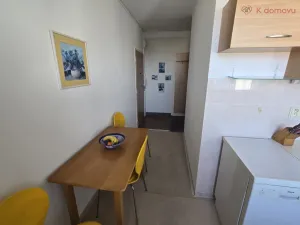 Prodej bytu 3+1, Olomouc - Nové Sady, Zikova, 68 m2