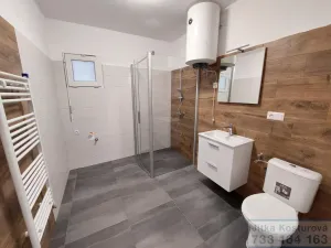 Pronájem bytu 1+kk, Krnov - Pod Cvilínem, Textilní, 28 m2