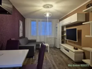 Pronájem bytu 2+kk, Praha - Háje, Mendelova, 42 m2