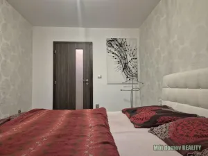 Pronájem bytu 2+kk, Praha - Háje, Mendelova, 42 m2
