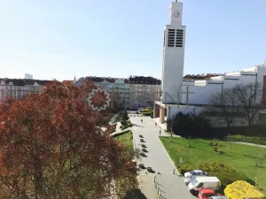 Pronájem bytu 3+kk, Praha - Vršovice, náměstí Svatopluka Čecha, 72 m2