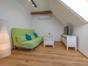 Prodej bytu 2+kk, Petrovice u Sušice - Jiřičná, 53 m2