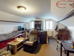 Prodej rodinného domu, Mnichovo Hradiště, Masarykovo náměstí, 200 m2