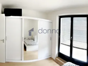 Prodej bytu 2+kk, Praha, Plzákova, 51 m2