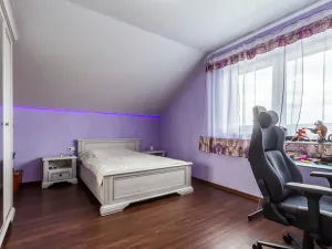 Prodej rodinného domu, Babice, Starobabická, 200 m2