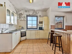 Prodej rodinného domu, Březno, 247 m2