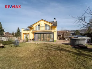 Prodej rodinného domu, Měchenice, Na Vyhlídce, 246 m2