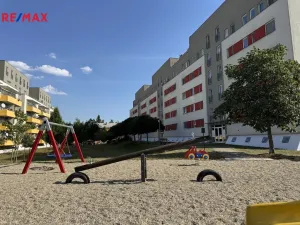 Prodej garážového stání, Olomouc - Řepčín, gen. Píky, 12 m2