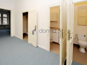 Pronájem kanceláře, Praha, Bieblova, 89 m2