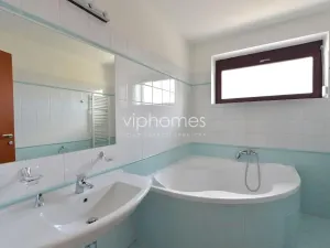 Pronájem rodinného domu, Praha - Nebušice, Nebušická, 360 m2