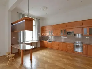 Pronájem bytu 5+kk, Praha - Josefov, Pařížská, 196 m2