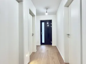 Prodej bytu 2+kk, Praha - Hlubočepy, U náhonu, 55 m2